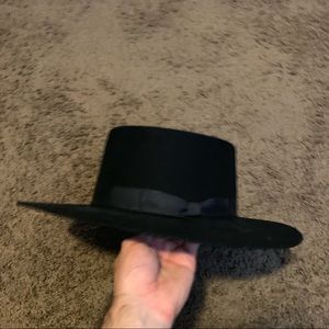 Bolero hat